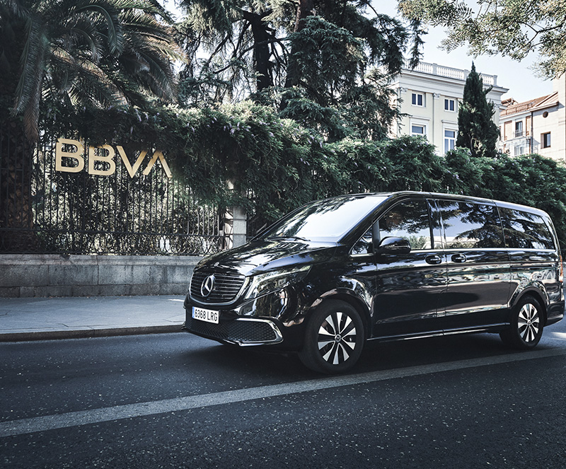 Servicio de alquiler de coches de lujo para empresas en Madrid